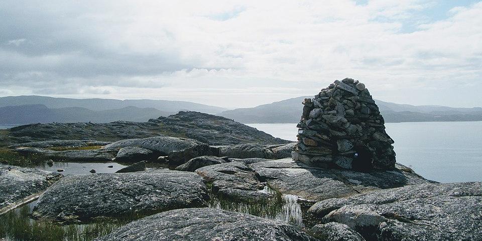 Rock_pile_Ridge_overlooking_Qaqortoq Rock_pile_overlooking_Qaqortoq