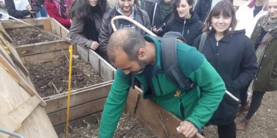 Foto: Amigos de la tierra Kompostværksted med familier